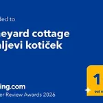 Vineyard Kraljevi Koticek Tatil Evi Trebnje