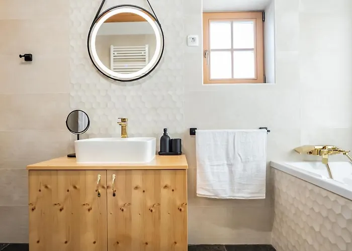 Vineyard Kraljevi Koticek Tatil Evi